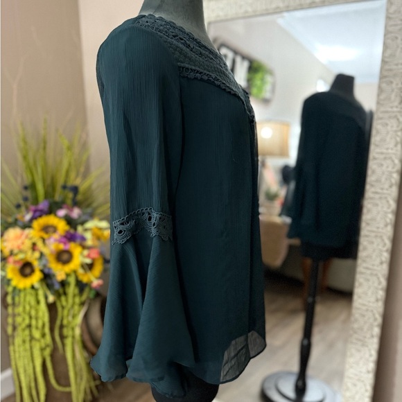 AGB • Boho Flutter Sleeve Crochet Blouse - Picture 9 of 11